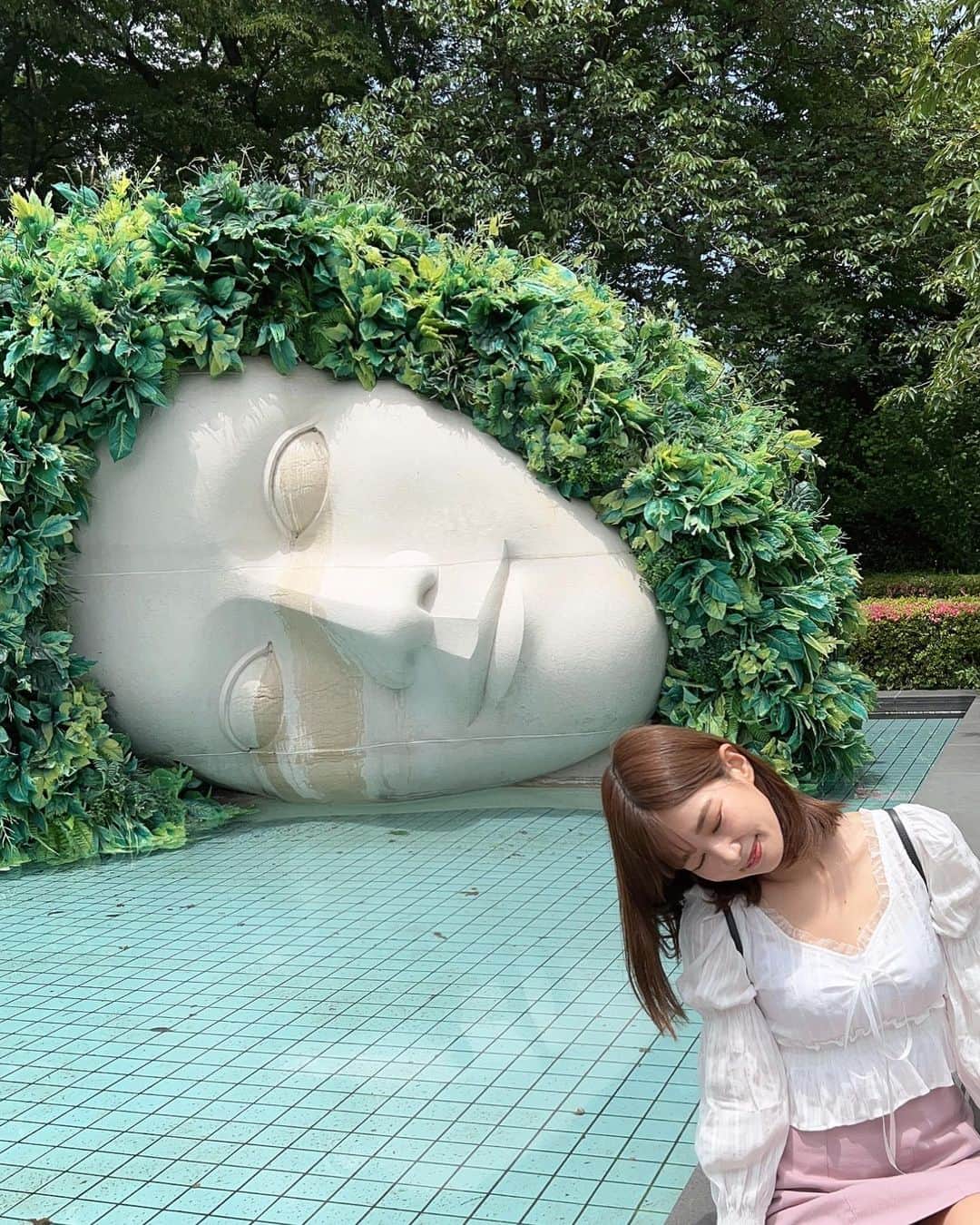 石岡真衣さんのインスタグラム写真 - (石岡真衣Instagram)「芸術は奥が深いがや🧡  #彫刻の森美術館 🧸」6月7日 11時44分 - ishiokamai