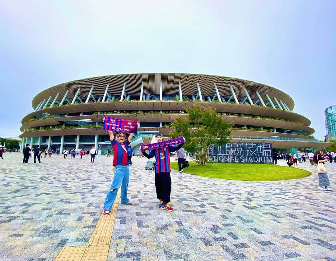 Achiさんのインスタグラム写真 - (AchiInstagram)「⚽️✨ 最高な思い出またひとつ  #バルセロナ #ヴィッセル神戸 #イニエスタありがとう #サッカー好き」6月7日 14時32分 - achiwilder