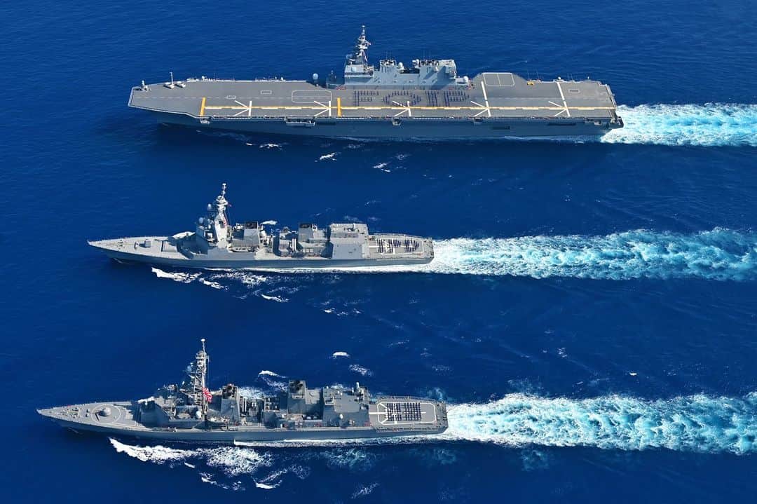 海上自衛隊さんのインスタグラム写真 - (海上自衛隊Instagram)「#IPD23 第１水上部隊「いずも」「さみだれ」「しらぬい」は、東シナ海や太平洋において活動中です。海上自衛隊は、本活動を通じ、我が国がインド太平洋地域に継続的に関与する意志と、「 #我が国の積極的平和主義を体現」し、「 #自由で開かれたインド太平洋 」の実現に寄与しています。」6月7日 15時10分 - jmsdf_pr