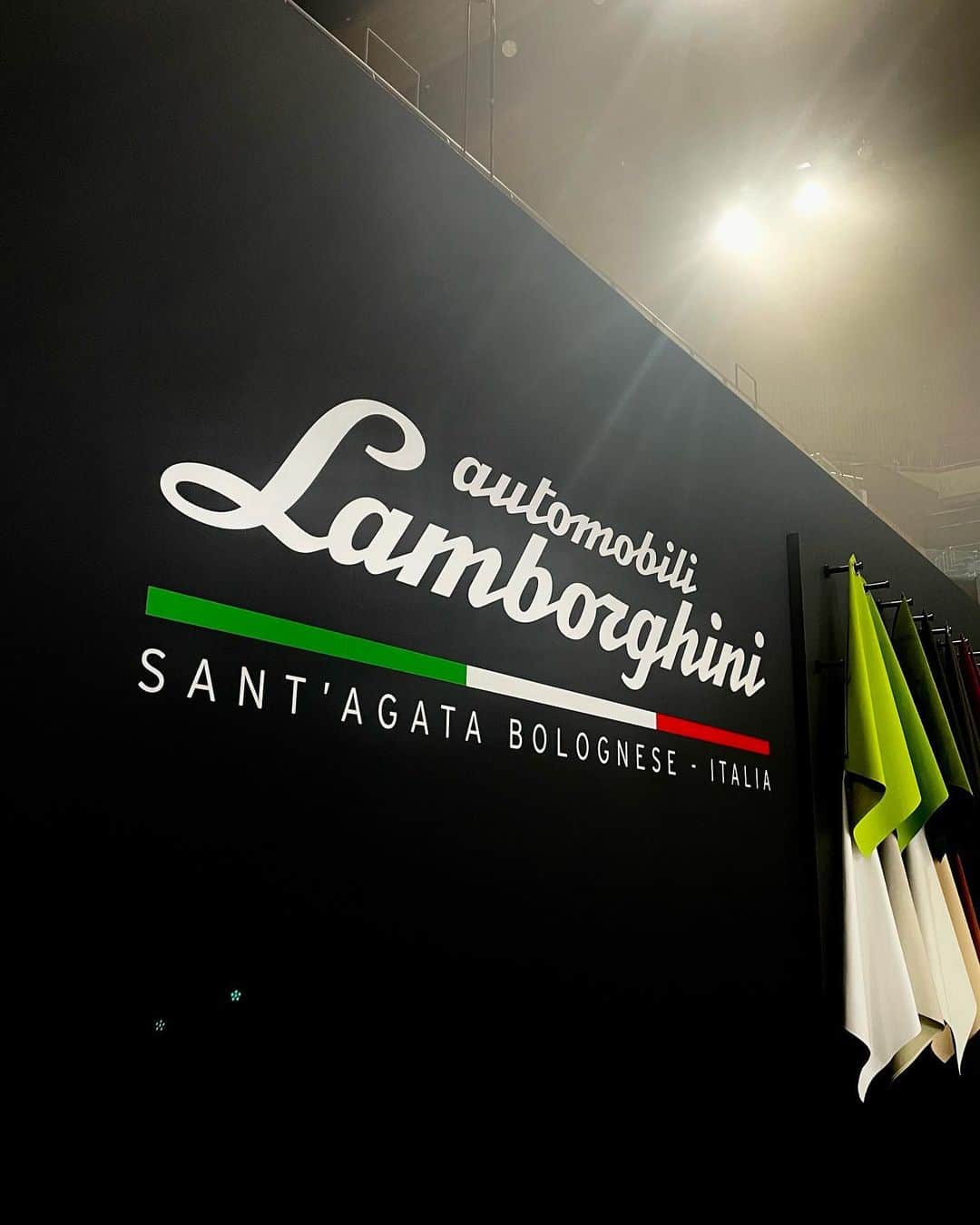 DJ AMIGAさんのインスタグラム写真 - (DJ AMIGAInstagram)「Lamborghini unveiled a hybrid car🚗  ランボルギーニもエシカル仕様に。。 #lamborghini #receptionparty #dj #djamiga #お仕事日記 #djlife #ハイブリッドカー #ランボルギーニ」6月7日 15時26分 - djamiga
