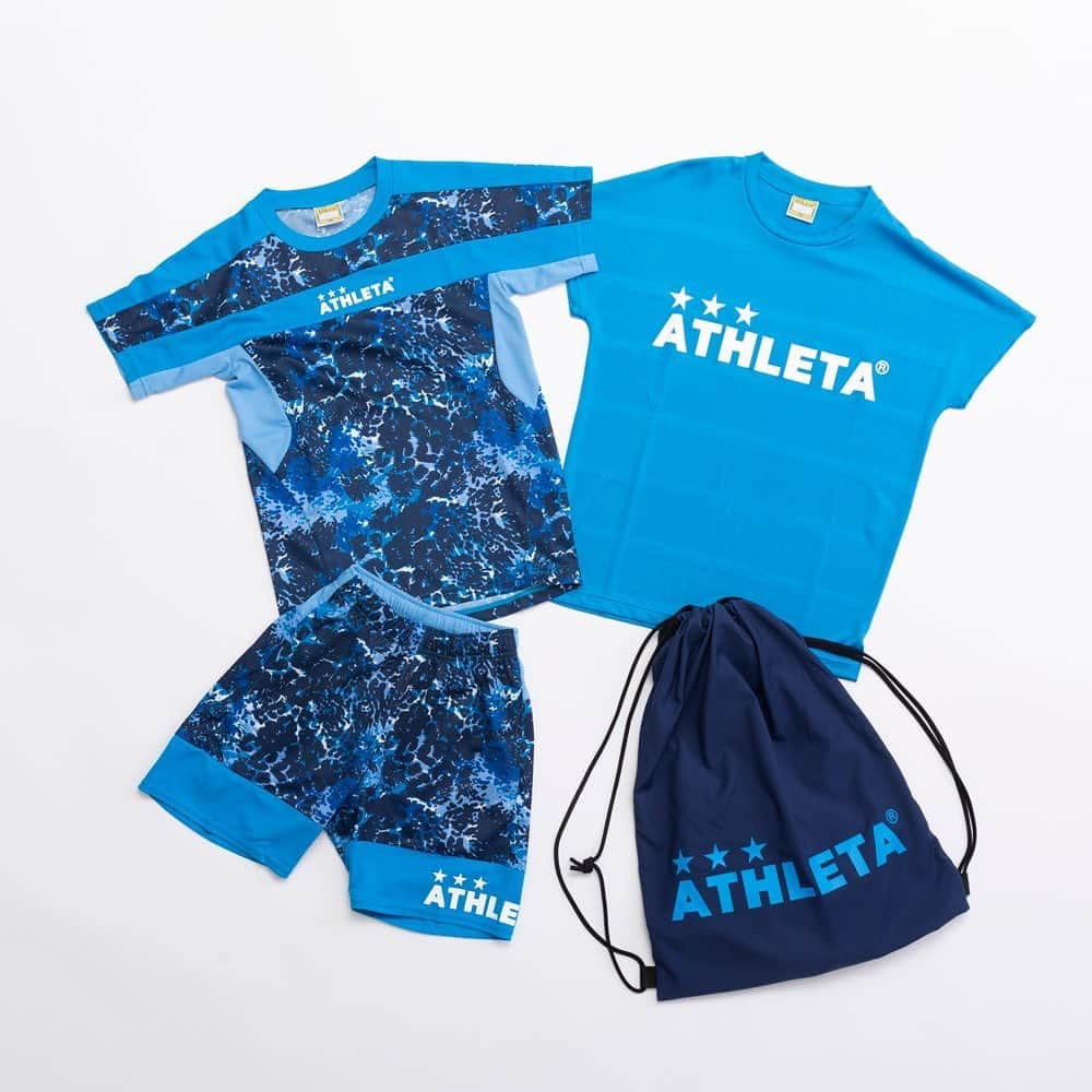 ATHLETAさんのインスタグラム写真 - (ATHLETAInstagram)「・・・  2023年 ジュニアSummer Set (Jr.合宿セット)  子供/ジュニア/キッズ用トレーニングセット!! 毎年好評を頂いているのお得なアスレタ合宿セット  【セット内容】合計4点セット ◆半袖プラクティスシャツ ◆プラクティスパンツ ◆おまかせプラTシャツ(デザイン・素材はランダム) ◆マルチバッグ  Price: ¥7,150 (税込) Size: 110cm, 120cm, 130cm, 140cm, 150cm, 160cm  ※「おまかせプラTシャツ」の内容を指定することはできません。 ※各アイテムごとに異なるサイズを指定することはできません。 ※セット販売の為、初期不良品以外の交換・返品はできません。   着用サイズ目安： (モデル身長) NVY×FSA　130cm (120cm) NVY×WIN　140m (135cm) BLK×DGR　110cm (105cm) BLK×CHA　140cm (130cm)  #アスレタ #athleta #プラシャツ #プラパン #トレーニング #サマーセット #合宿セット #フットサル #サッカー #football」6月7日 16時27分 - athleta.jp