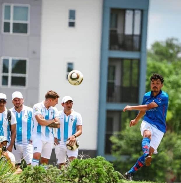 青木剛のインスタグラム：「#FIFGWC23 #Orlando2023 【FIFGフットゴルフW杯オーランド2023】 結果 . “個人戦” 3ラウンド合計スコア +3 (14バーディー・11ボギー・2トリプルボギー) 374位T/567 ファイナルラウンド進出ならず… . “団体戦” 初のベスト8 . . . 日本代表選手として、日の丸を背負い、世界のトップを目指してプレーできたことをありがたく思っています。  夢の舞台で実現できたこと、できなかったこと、うまくいった面、うまくいかなかった面のすべてを糧にして、これからのフットゴルフ人生に活かします。  大会期間中、フットゴルフファミリーの皆さんからは多くを学び、たくさん助けられ、心から感謝しています。  また多くの方々の応援が、力と励みになりました。 本当にありがとうございました！  #フットゴルフ #FOOTGOLF #FOOTGOLFDREAM #W杯 #感謝 @footgolfdream_official」