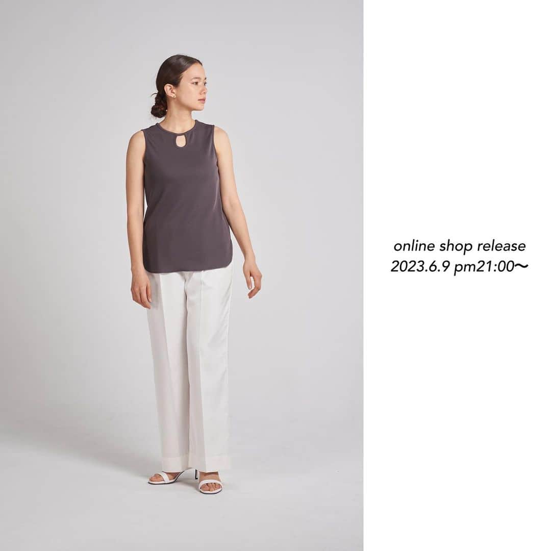 yoriのインスタグラム：「*online shop release*  6/9 pm21:00〜 2023summer 新作が入荷致します！  詳細は商品ページをご覧ください！  #ドロップリブタンク #ミニドロストパフTee #リネンライクショートジレ #リネンライクハンサムパンツ  #yori_japan」