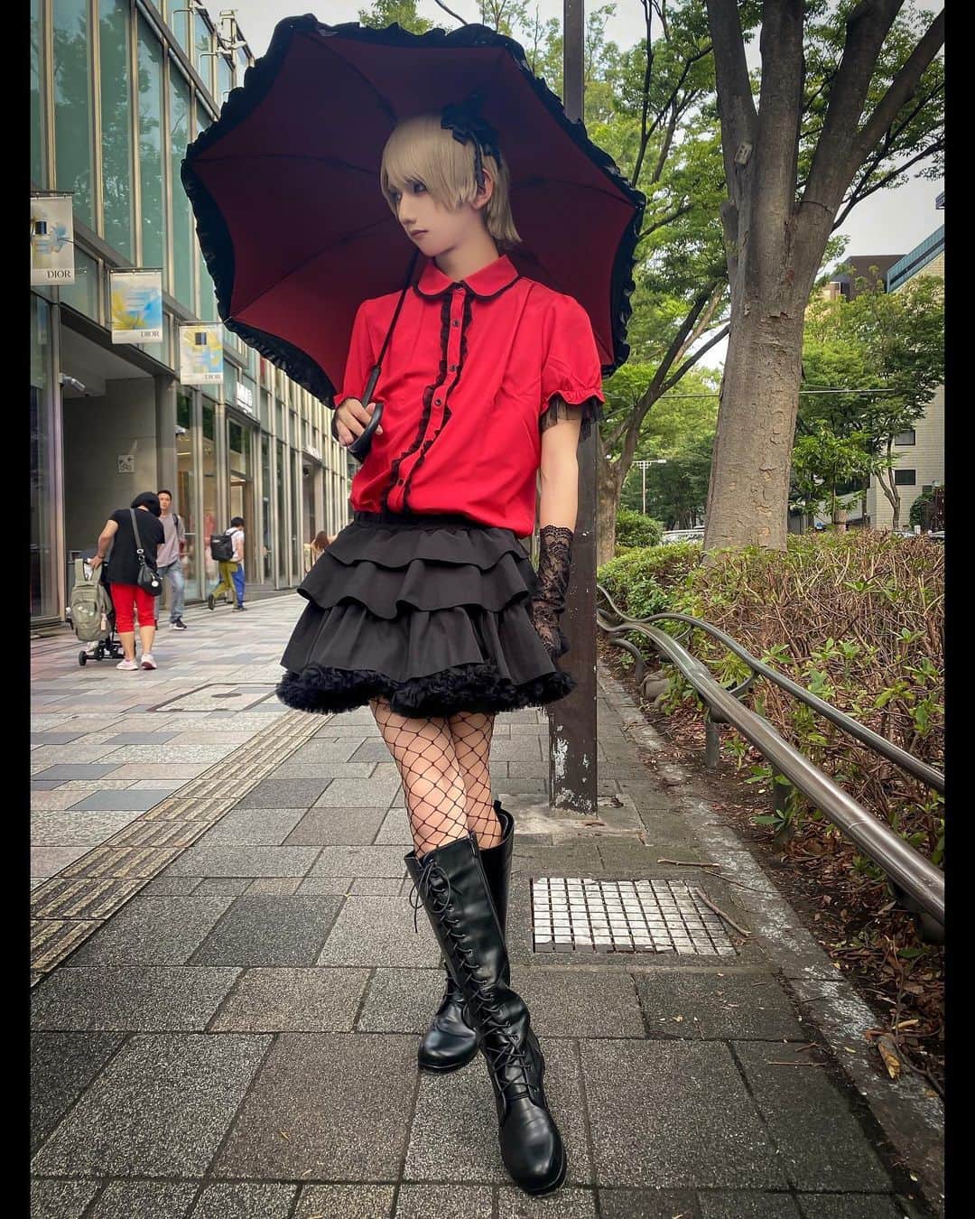 江崎びす子さんのインスタグラム写真 - (江崎びす子Instagram)「あぢぃ〜🥵」6月7日 17時44分 - bisukoezaki