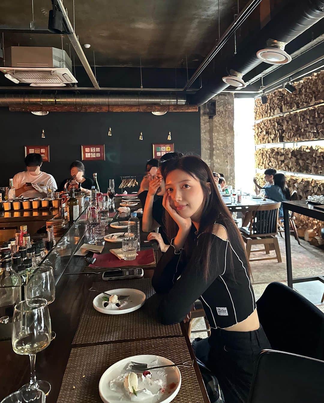チェ・ソジンのインスタグラム：「퐈이어👀」