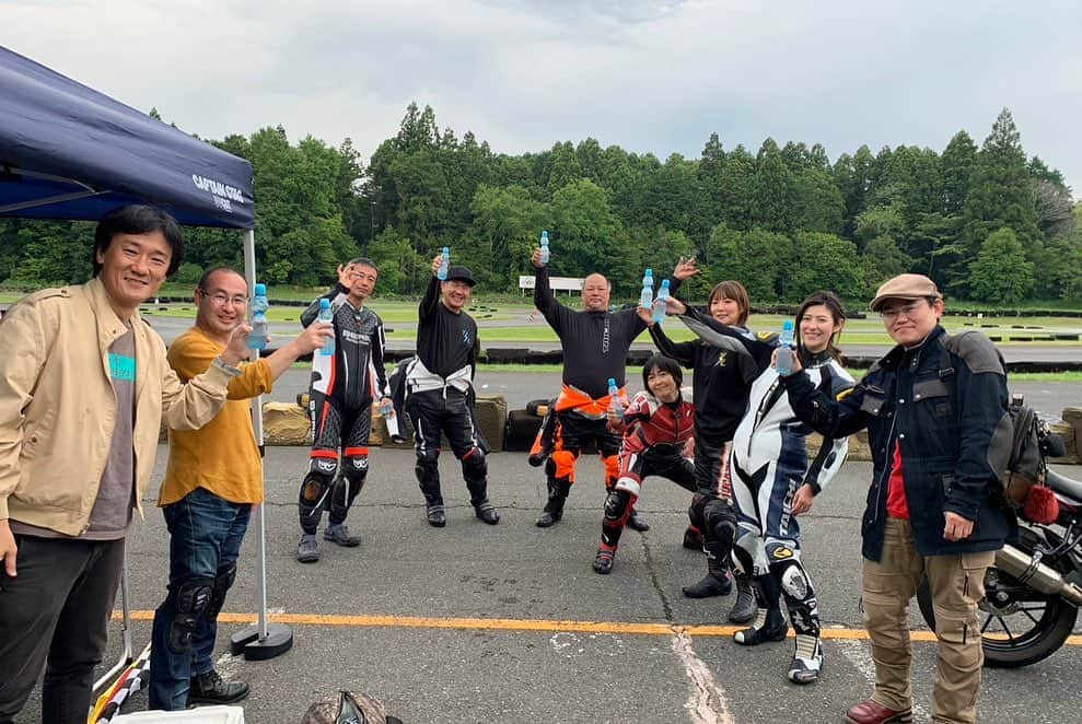 采女華さんのインスタグラム写真 - (采女華Instagram)「第5回 TRIPLE CAFE走行会@白糸スピードランド🏍💨」6月7日 18時14分 - 87uneme