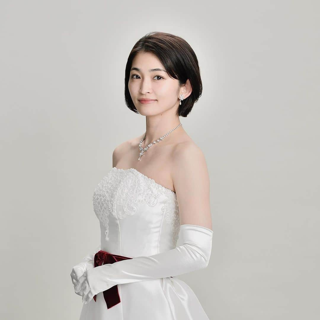 プレ花嫁の結婚式準備サイト farny 【ファーニー】のインスタグラム