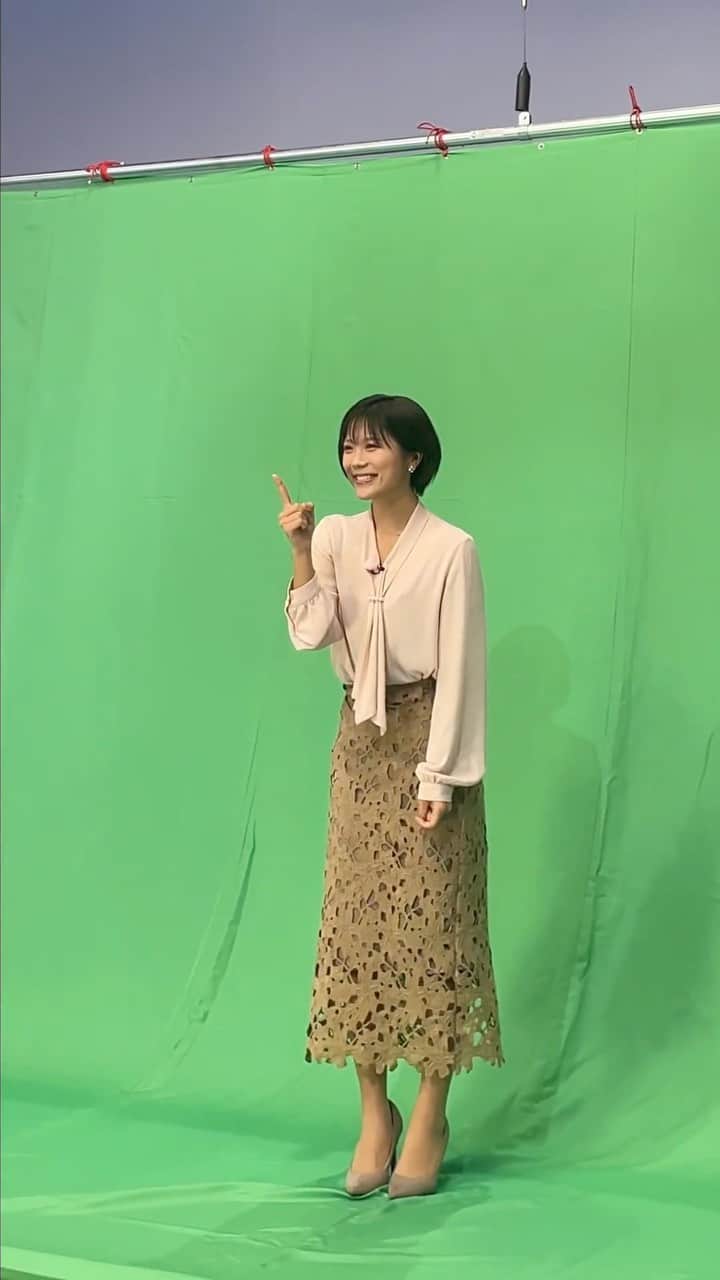 のインスタグラム：「ㅤㅤㅤㅤㅤ  ㅤㅤㅤㅤㅤ 先日マネージャーが密着してくれました🤍 お仕事をしている姿はあまり自分でも見られないので新鮮！ ㅤㅤㅤㅤㅤ ㅤㅤㅤㅤㅤ 春先に撮影させて頂いたWebmovie撮影の裏側です🎥 奈良県公式YouTubeチャンネルにアップされています🦌♥️ ㅤㅤㅤㅤㅤ ㅤㅤㅤㅤㅤ ストーリーにリンク貼ります🔗是非ご覧ください✨  ㅤㅤㅤㅤㅤ  ㅤㅤㅤㅤㅤ  ㅤㅤㅤㅤㅤㅤㅤㅤㅤㅤㅤㅤㅤㅤㅤㅤㅤㅤㅤㅤ#奈良 #近鉄奈良 #奈良ランチ #奈良グルメ #奈良観光 #ロケ #ゆうドキッ #nara #リポーター #タレント #女子アナコーデ #清楚コーデ #japanesegirl #日本女孩 #グリーンバック #webmovie」