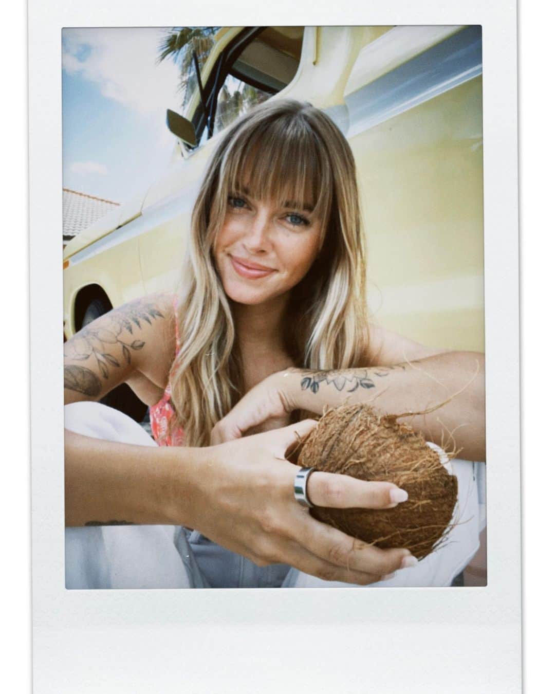 Emily Zeckのインスタグラム：「Coo-coo for coconuts」