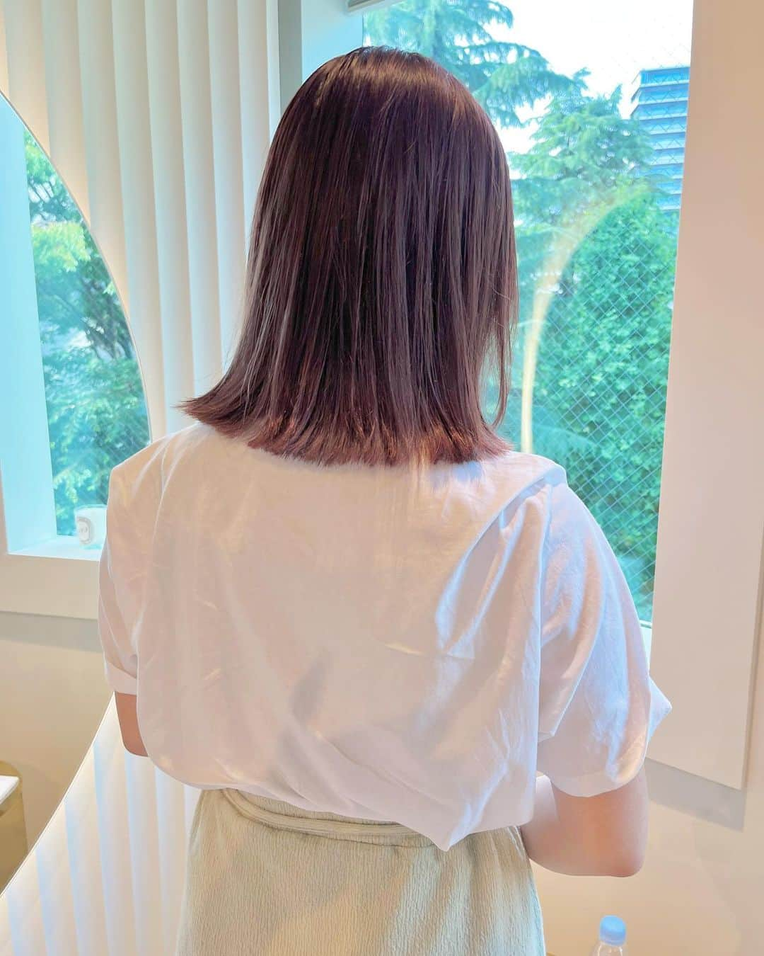 新倉真奈美のインスタグラム：「透明感のあるpink grayge🍇💕」