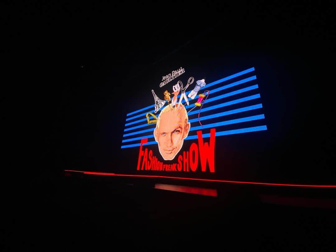 のインスタグラム：「#jeanpaulgaultier  #fashionfreakshow  最高。震えた。」