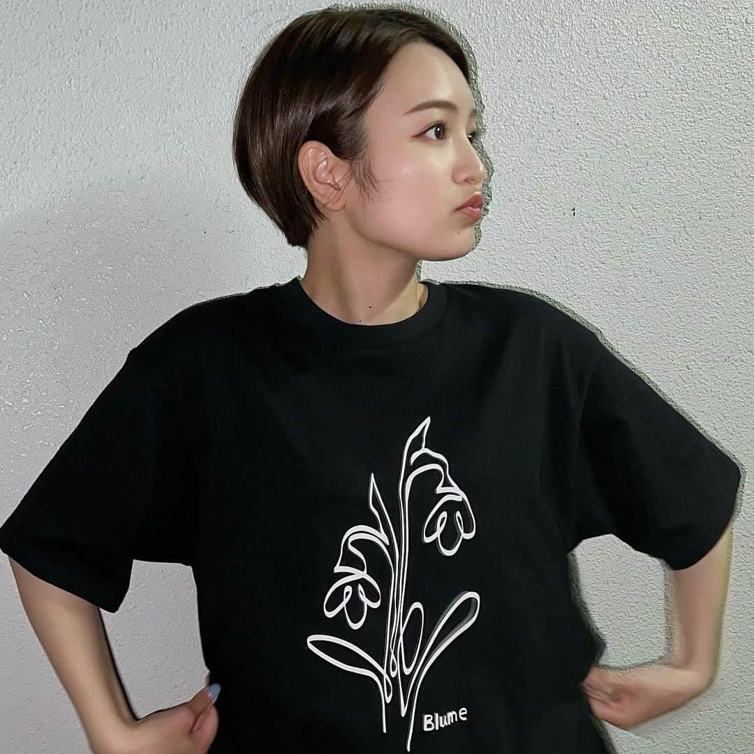 富久美玲のインスタグラム：「🆕 . #relief Tシャツ ▷M〜Lサイズ .  #身長152cm#mireistylecode#ootd」