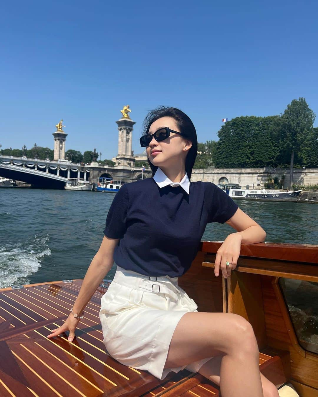 ソン・ヨンジェさんのインスタグラム写真 - (ソン・ヨンジェInstagram)「Loving different views of Paris💫」6月7日 21時07分 - yeonjae_son