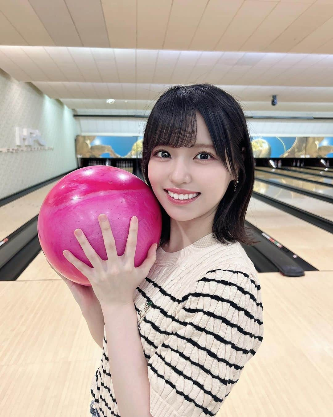 岩田陽菜さんのインスタグラム写真 - (岩田陽菜Instagram)「ボウリングデート🎳💗  ストライク出来たらご褒美ちょうだいね🥰」6月7日 22時09分 - hina_naso_stu48