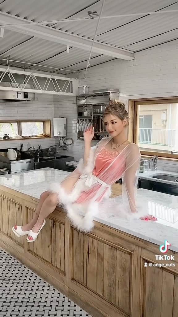 アンジェリカのインスタグラム：「こないだの📷🩷🩷」