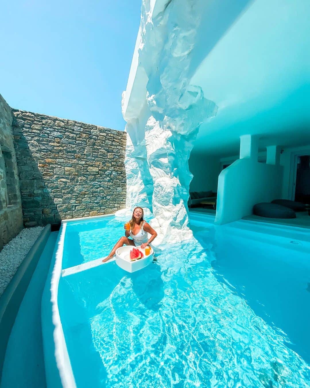 Wonderful Placesさんのインスタグラム写真 - (Wonderful PlacesInstagram)「Pools @cavotagoomykonos 😍💦 Which one is your favorite?  Tag who you’d go with!!! 🙌🏼😃 . 📸 ✨@_letstravel_✨ #thegreekislands for a feature ♥️🇬🇷 . . . . . #greek #greekislands #summer #amazing #travel #trip #beautiful #europe #wonderful_places #ocean #sea #islandlife #beach #beaches #stunning #vacation #wanderlust #trips #travelphoto #oceanview  #europe #bestplacestogo #beachesnresorts #summertime #traveling #greece #sunrise #sunset #islandlife」6月7日 22時58分 - wonderful_places