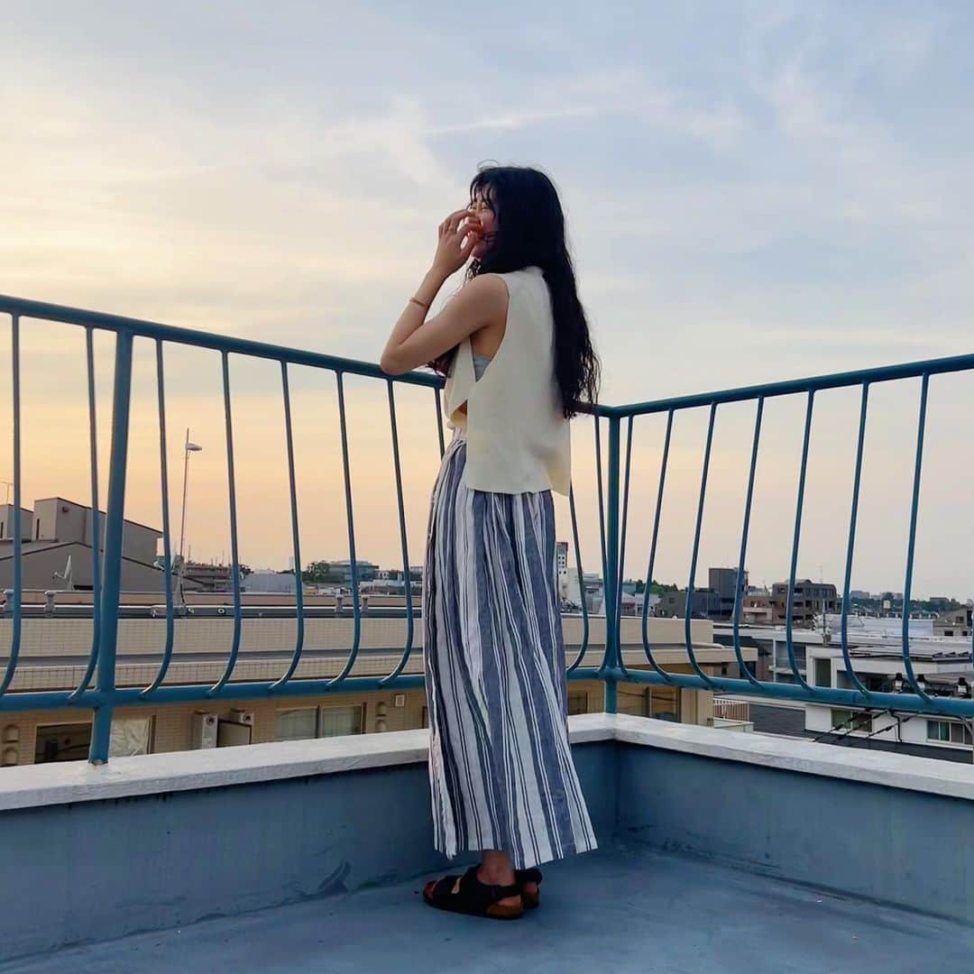 安藤百花さんのインスタグラム写真 - (安藤百花Instagram)「🦭🔭  この夏はプールに行きたいしスイカバーも食べてみたい。」6月7日 23時31分 - momoka_031