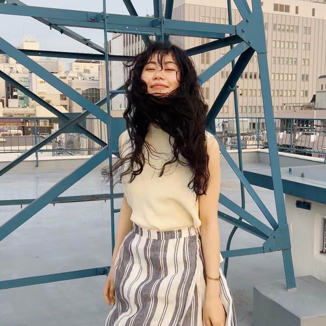 安藤百花さんのインスタグラム写真 - (安藤百花Instagram)「🦭🔭  この夏はプールに行きたいしスイカバーも食べてみたい。」6月7日 23時31分 - momoka_031