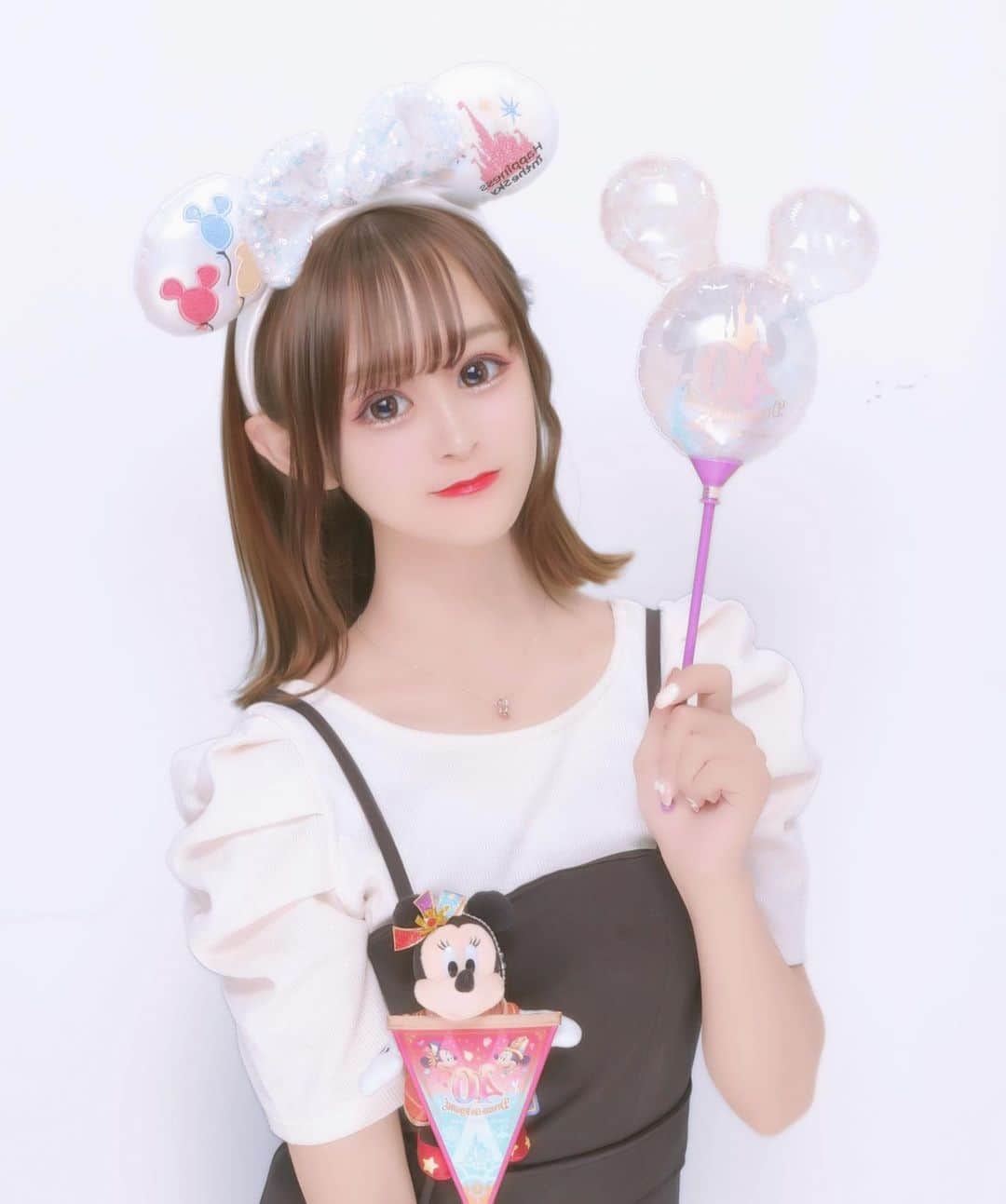 れなのインスタグラム：「. 40周年🌈」