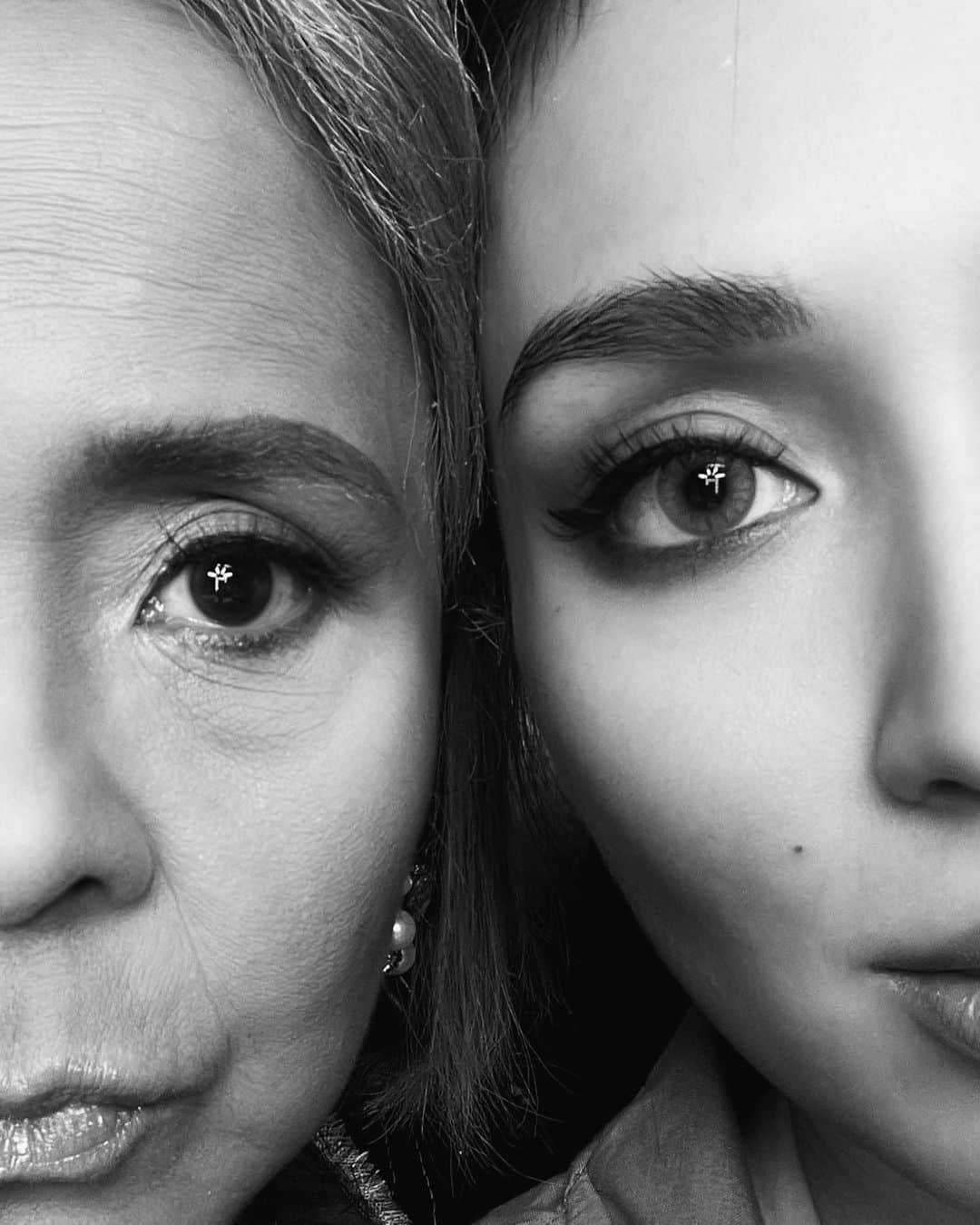 Kathryn Bernardoのインスタグラム：「Ready to meet the “good girls”? 👼🏼  #AVeryGoodGirl」