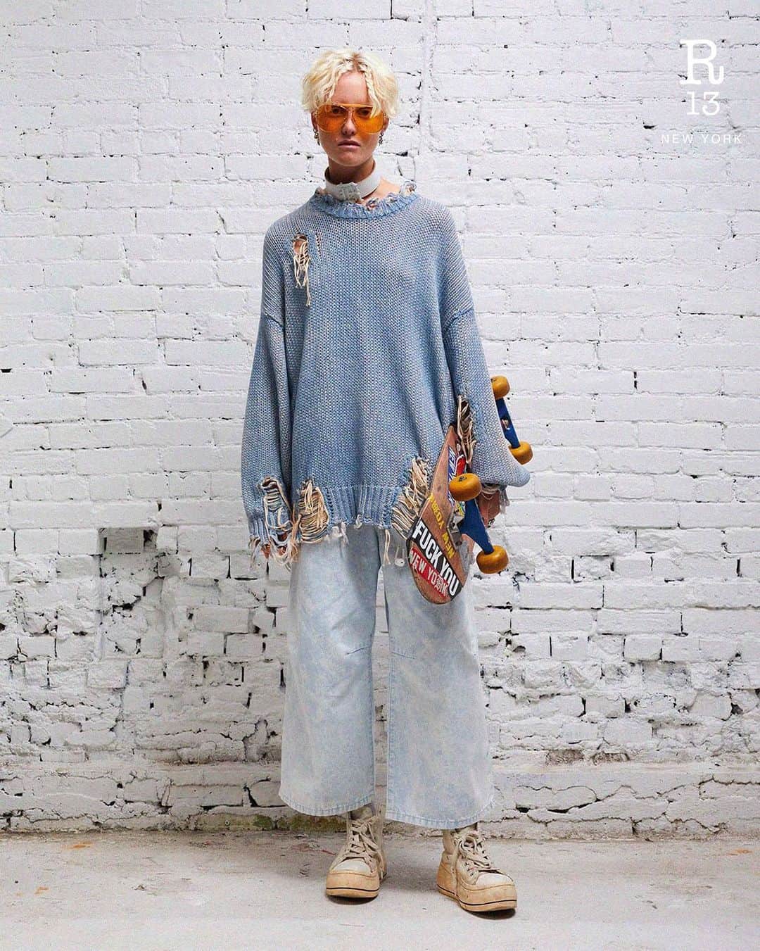 のインスタグラム：「The denim blue print is an inspired take on R13's classic distressed knitwear, incorporating a washed vintage fade to evoke the timeless denim aesthetic.  Available as a part of our Spring/Summer 2023 collection, now on sale for up to 40% off.  #r13 #r13denim #sale」