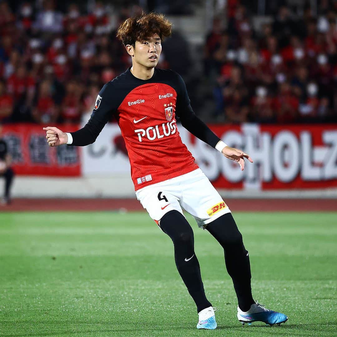 浦和レッドダイヤモンズさんのインスタグラム写真 - (浦和レッドダイヤモンズInstagram)「6.7 天皇杯 JFA 第103回全日本サッカー選手権大会 2回戦 関西大学戦   次戦 明治安田生命J1リーグ 第17節 6.11(日) vs 横浜FC ニッパツ三ツ沢球技場・18時30分キックオフ  𝑵𝑬𝑿𝑻 𝑴𝑨𝑻𝑪𝑯 Meiji Yasuda J1 League 17th sec 6.11(Sun) vs Yokohama FC NHK Spring Mitsuzawa Football Stadium 18:30KO  #牲川歩見 #岩波拓也 #小泉佳穂 #馬渡和彰 #ホセカンテ #犬飼智也 #明本考浩 #大久保智明 #マリウスホイブラーテン #伊藤敦樹 #urawareds #浦和レッズ #WeareREDS #天皇杯 #サッカー」6月7日 23時34分 - urawaredsofficial