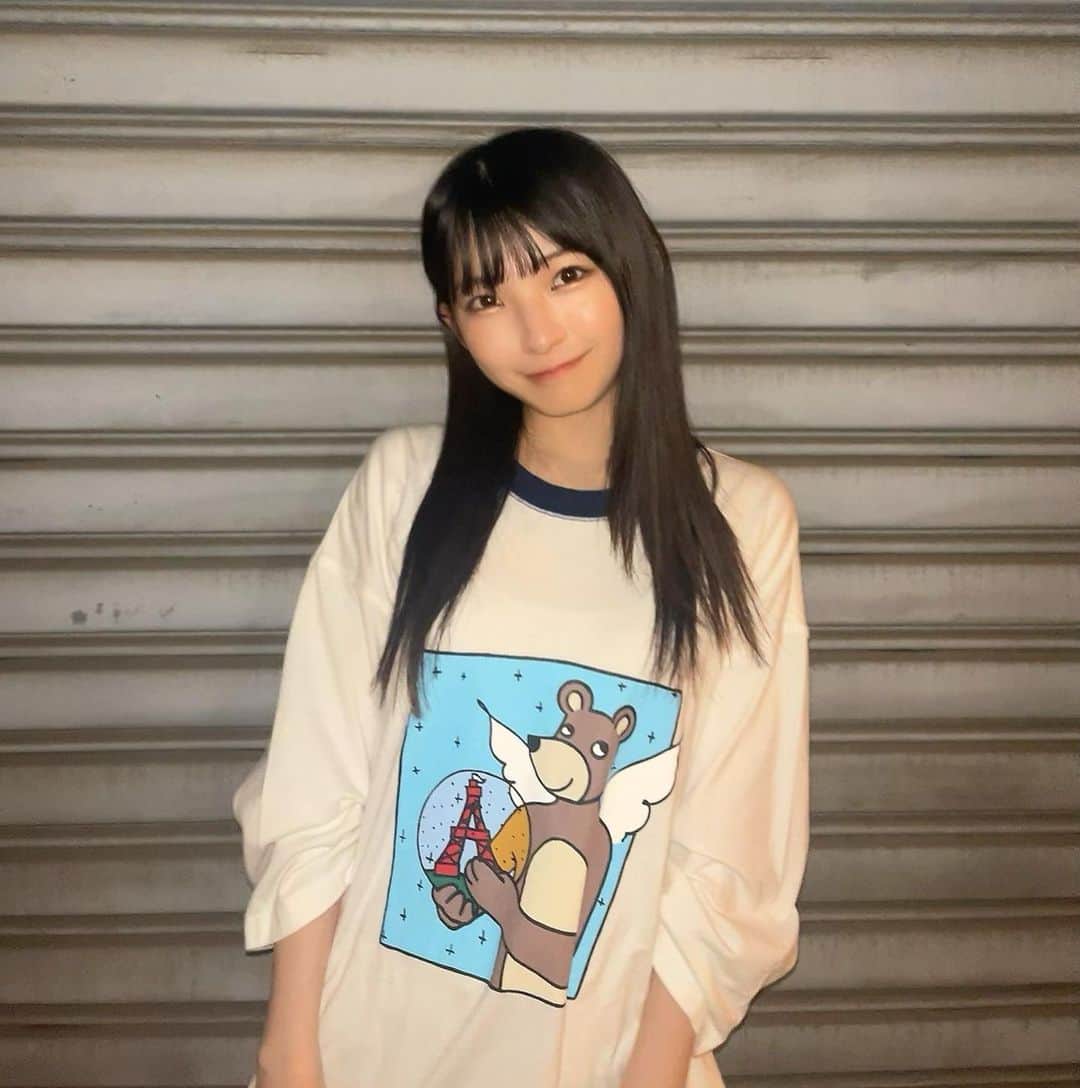 永田詩央里のインスタグラム：「ゴキゲンなTシャツを着ている永田詩央里です。 今年の夏もTシャツを楽しむぞ～🏄」