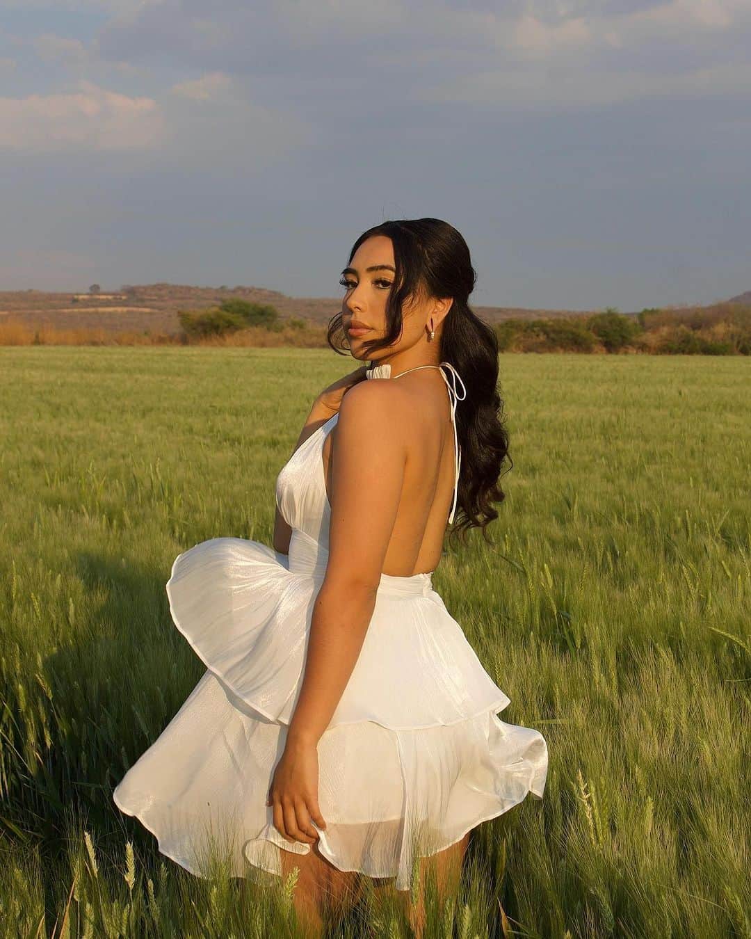 SHEINのインスタグラム：「This summer romance is no chill, all frill 🤍✨ @a.rubi_rmz  🔎12377239  #SHEIN #SHEINforAll #SHEINstyle #fashion #chic」