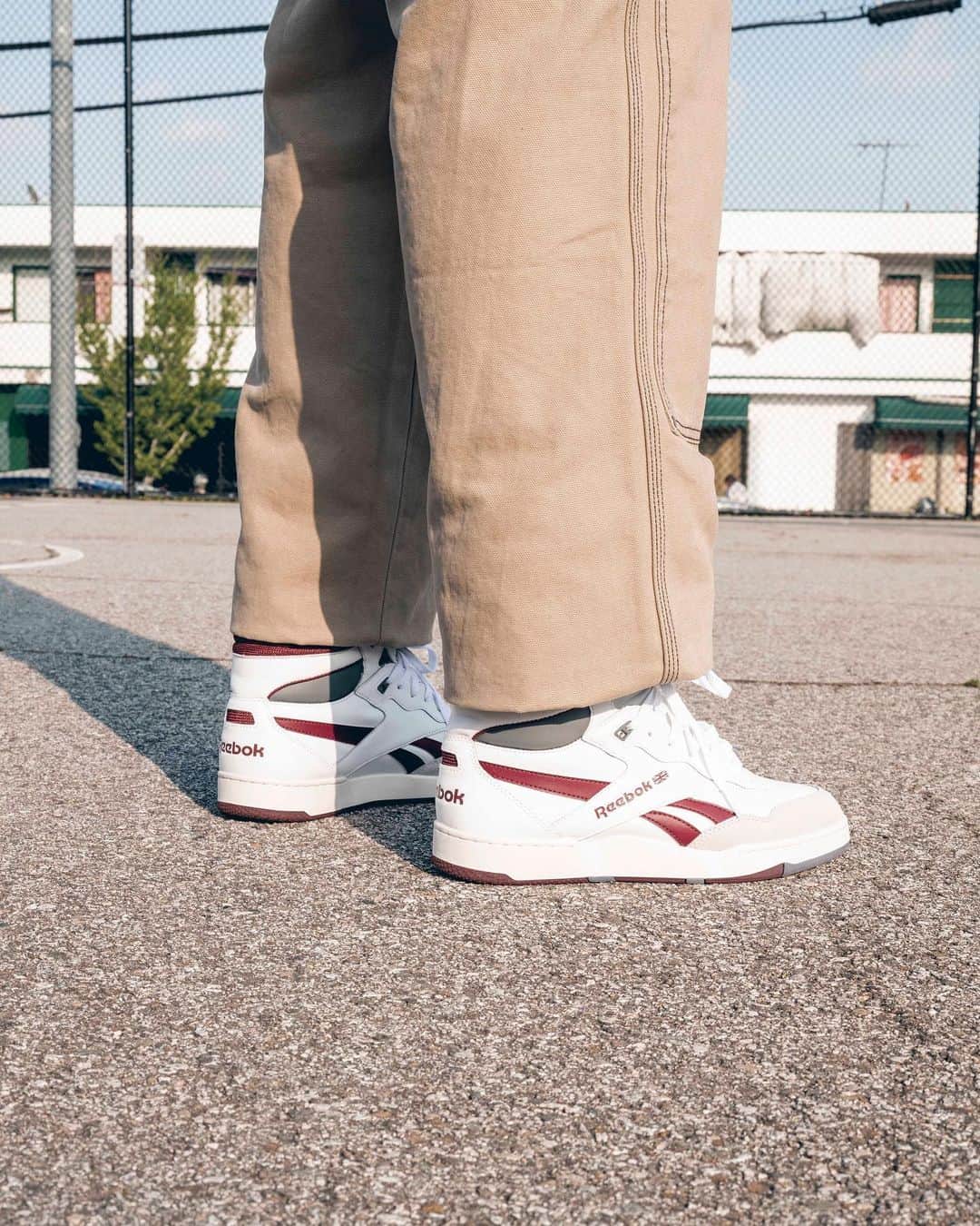 Reebokさんのインスタグラム写真 - (ReebokInstagram)「Shop the new BB 4000 II mid. Perfect for a Day by the court!」6月8日 0時55分 - reebok