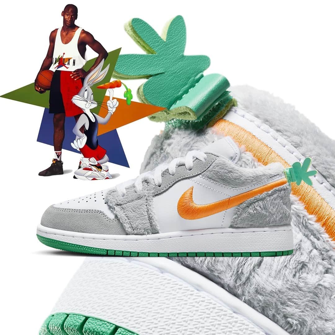 Sneaker Newsさんのインスタグラム写真 - (Sneaker NewsInstagram)「What's up, Doc?⁠ The Air Jordan 1 Low appears in furry grey uppers and a carrot-like Swoosh logo. This kids release is dropping this Fall 2023 season; tap the link in our bio for a closer look.」6月8日 1時02分 - sneakernews