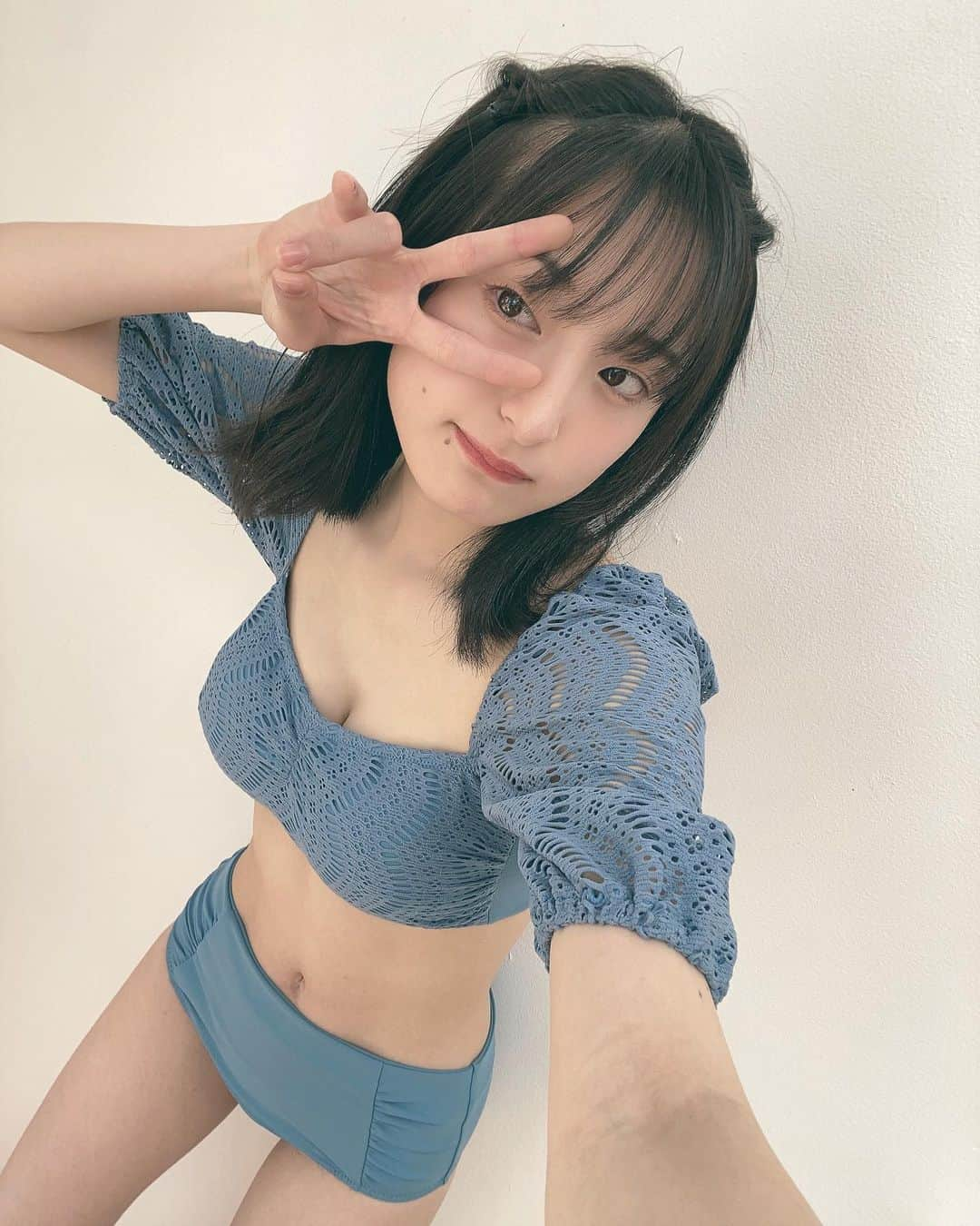 川原美咲さんのインスタグラム写真 - (川原美咲Instagram)「ぬん！🪼 ・ ・ ２枚目はおふざけショット🙂 ・ ・ ・ #48times  #グラビア連載  みーてーね✨🪼 ・ ・ #グラビア撮影」6月8日 2時22分 - misaki_888_sagasaikou