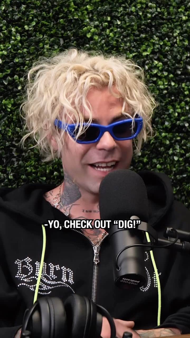 scottlippsのインスタグラム：「Next up! @modsun takes us through the #top5 songs he wish that had wrote @spinmag @lippsservicepod brought to you by the @mackiegear #dlz creator #modsun」