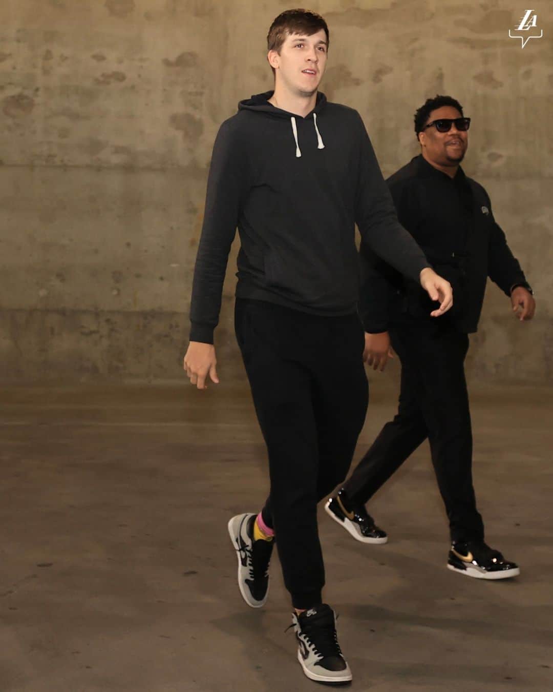Los Angeles Lakersさんのインスタグラム写真 - (Los Angeles LakersInstagram)「Most Reliable Fit — Austin had the hoodie sneaker combo on lock 🔒」6月8日 2時30分 - lakers