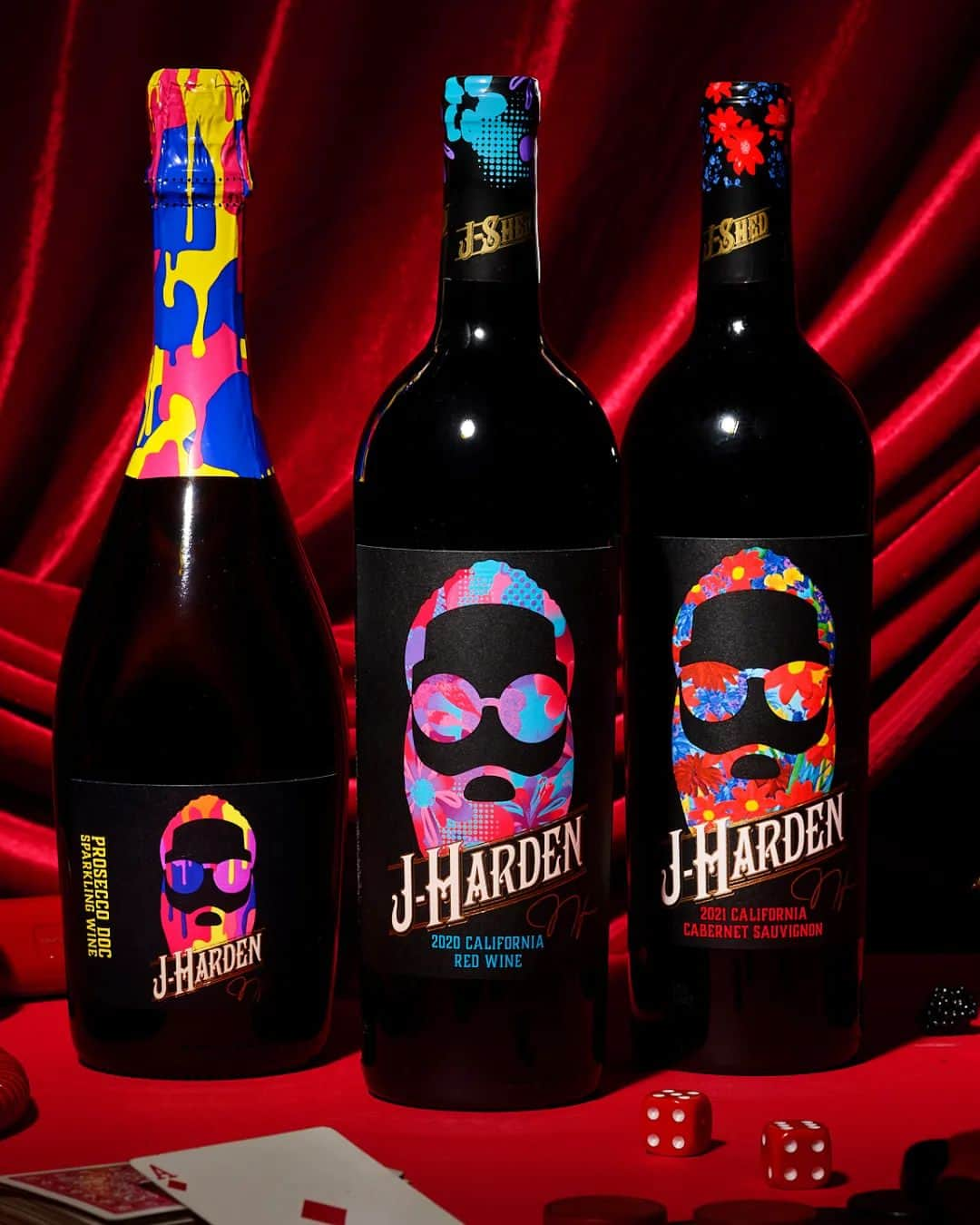 ジェームス・ハーデンのインスタグラム：「wouldn't put my name on it if it wasn't the best, and we are just getting started. #Uno  Follow @jhardenwines and buy my J-Harden Wines online at @vivino, @gopuff, @totalwine, and @heb   S/O to @weare.thetimes 👌🏾  #jhardenwines #jshed #wine #redwine #jhardenprosecco #cabernetsavignon」