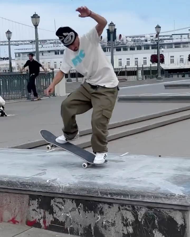 エフティーシーのインスタグラム：「⛽️ @jahnperez_ ⛽️ #ftc #ftcskateboarding #forthecity #ftcsanfrancisco #ftcjp #ftctokyo #ftcnagoya #ftcosaka」