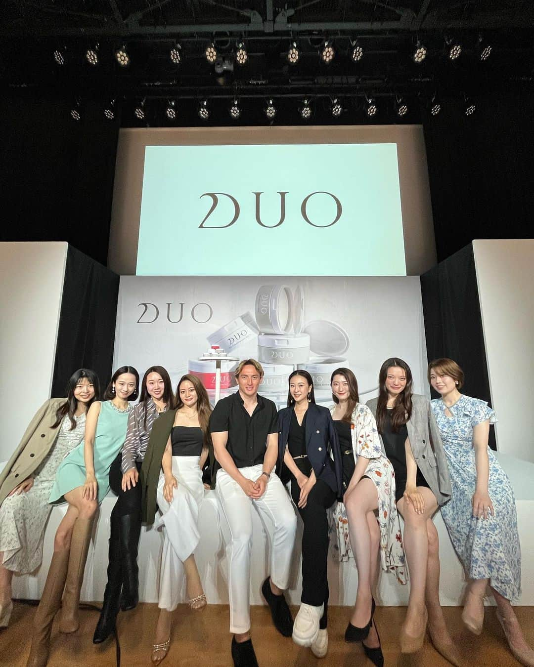 佐藤マクファーレン優樹さんのインスタグラム写真 - (佐藤マクファーレン優樹Instagram)「DUO TOUCH & TRY welcome party に @kodai_takahashi._ とミスワールドメンバーでお邪魔させて頂きました✨  去年からかなり美容にハマりまくって、個人的に黒ずみが気になるので black repair のクレンジングバームを使って、毎回使用感に大満足🙆‍♂️  お土産でいただいた数量限定の抹茶クレンジングバームを使うのが楽しみ💯  @duo_cosme ありがとうございました😊  👕/👖 @zara  Belt @gucci  👟 @louboutinworld   #デュオ_パーティ2023  #クレンジングバーム #スキンケア #美容 #美容男子 #クレンジング #メンズコスメ #ハーフ #パーティー #zara #louboutin #gucci #ootd #本日のコーデ」6月8日 18時00分 - yukisatomacfarlane