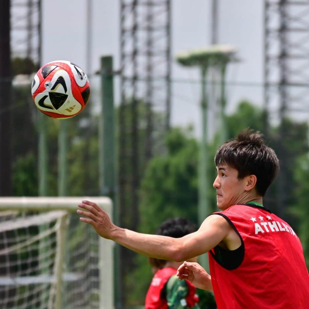 東京ヴェルディさんのインスタグラム写真 - (東京ヴェルディInstagram)「Training Session !!! Focus on the next match !!!  #tokyo #verdy #tokyoverdy」6月8日 13時54分 - tokyo_verdy