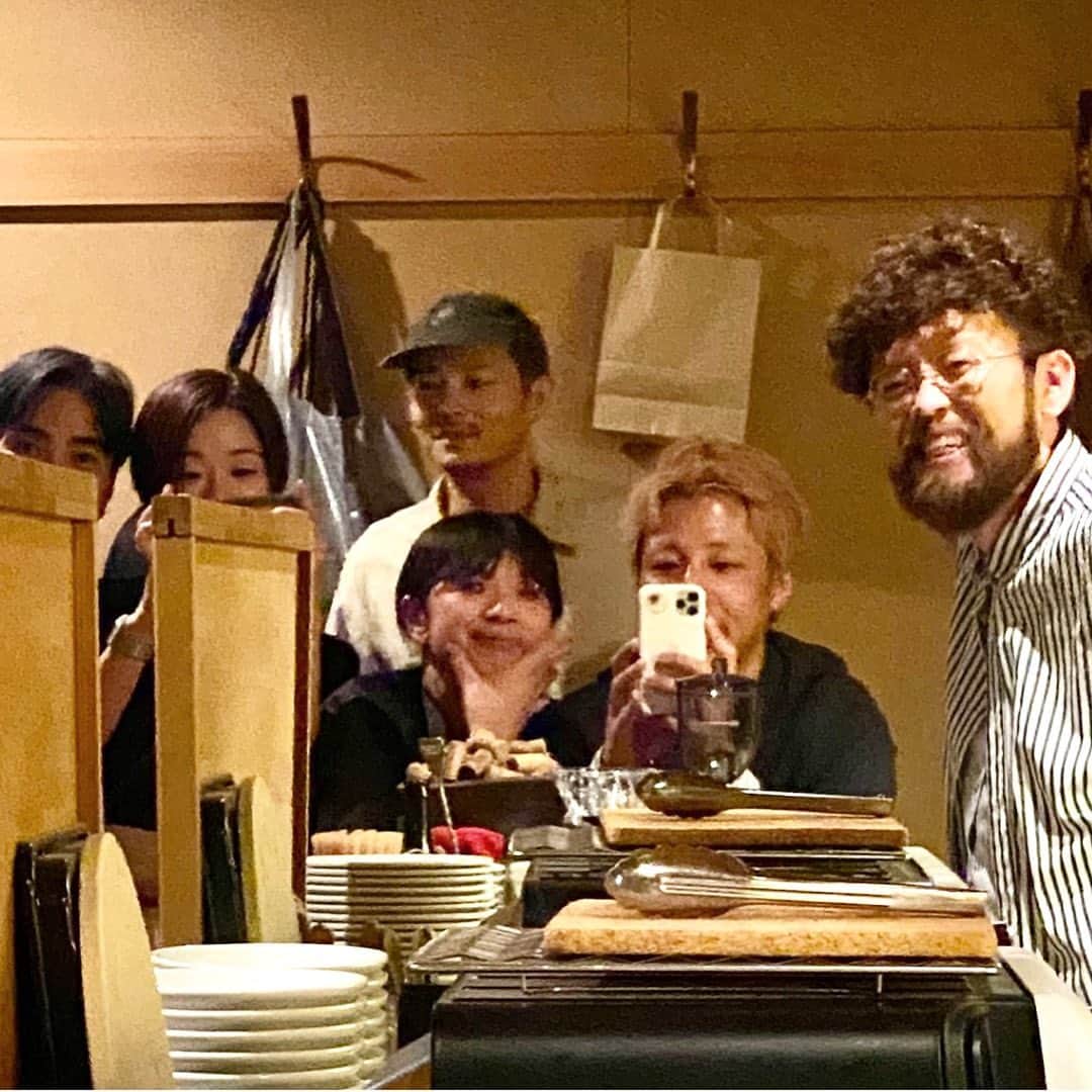 山本千織さんのインスタグラム写真 - (山本千織Instagram)「蟹食べました。  楽しい夜でした。  #crony  @bar_werk」6月8日 14時29分 - chiobenfc