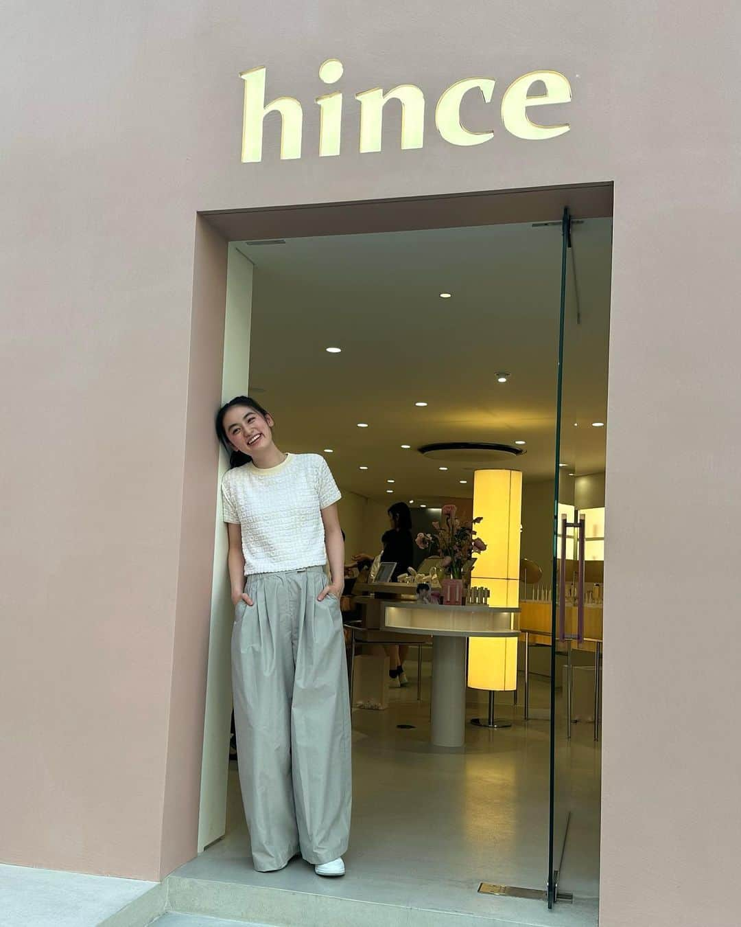 八木莉可子さんのインスタグラム写真 - (八木莉可子Instagram)「Trip to Korea🇰🇷🫶🏻  #hince #FirstLove初恋」6月8日 14時44分 - yagirikaco_official