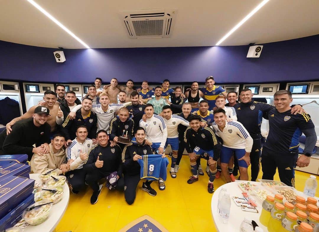 セルヒオ・ロメロのインスタグラム：「Siempre así Banda, todos juntos!!!」