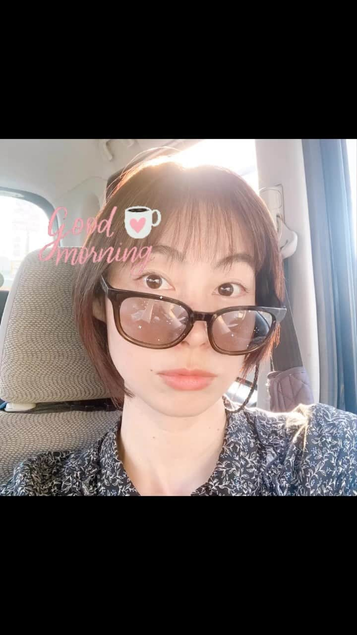 佐藤康恵のインスタグラム：「GOOD morning♡♡♡🌿 (^^)  今日も素敵な時間をお過ごしください♪✨」