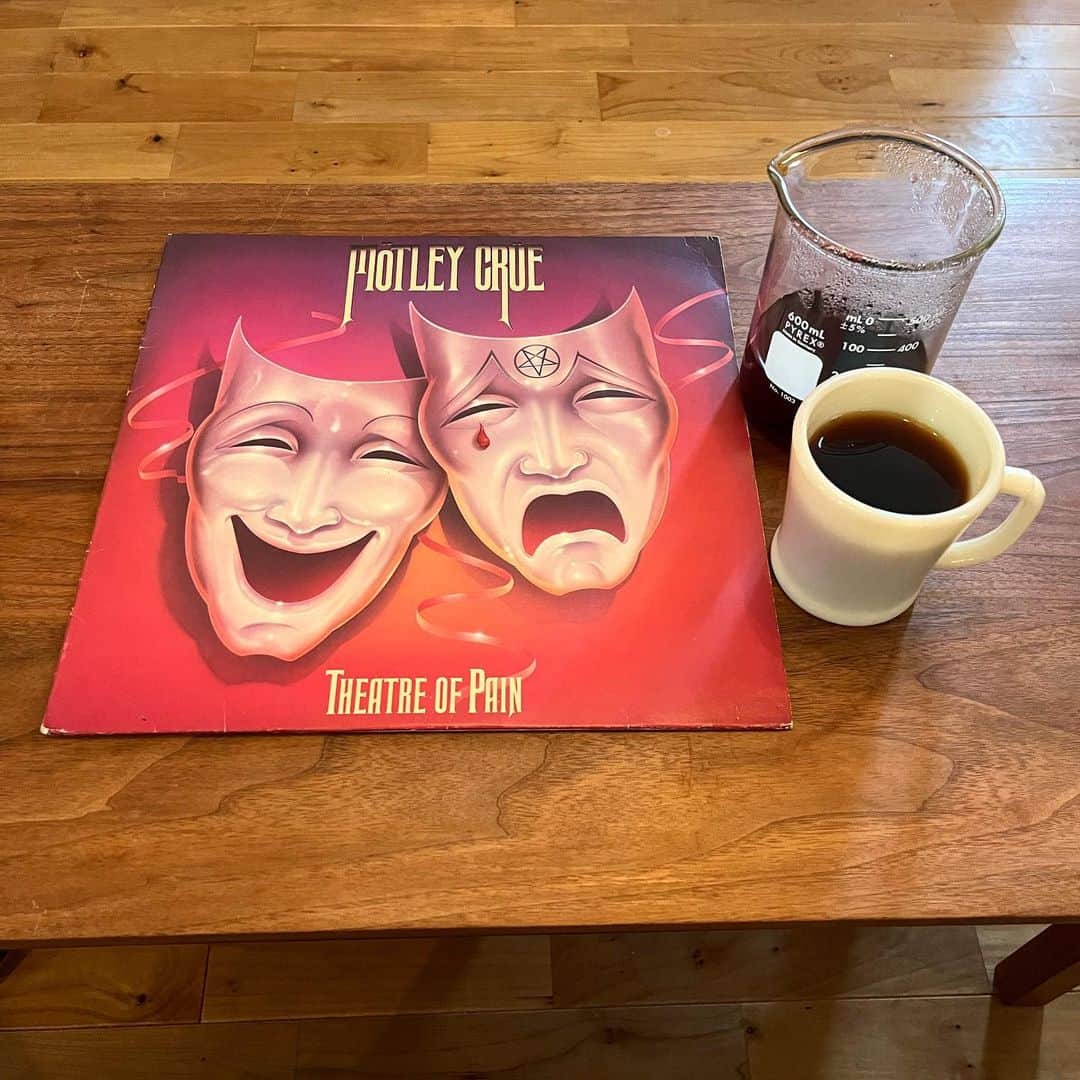 のインスタグラム：「おはようございます！ #コーヒーとレコード」