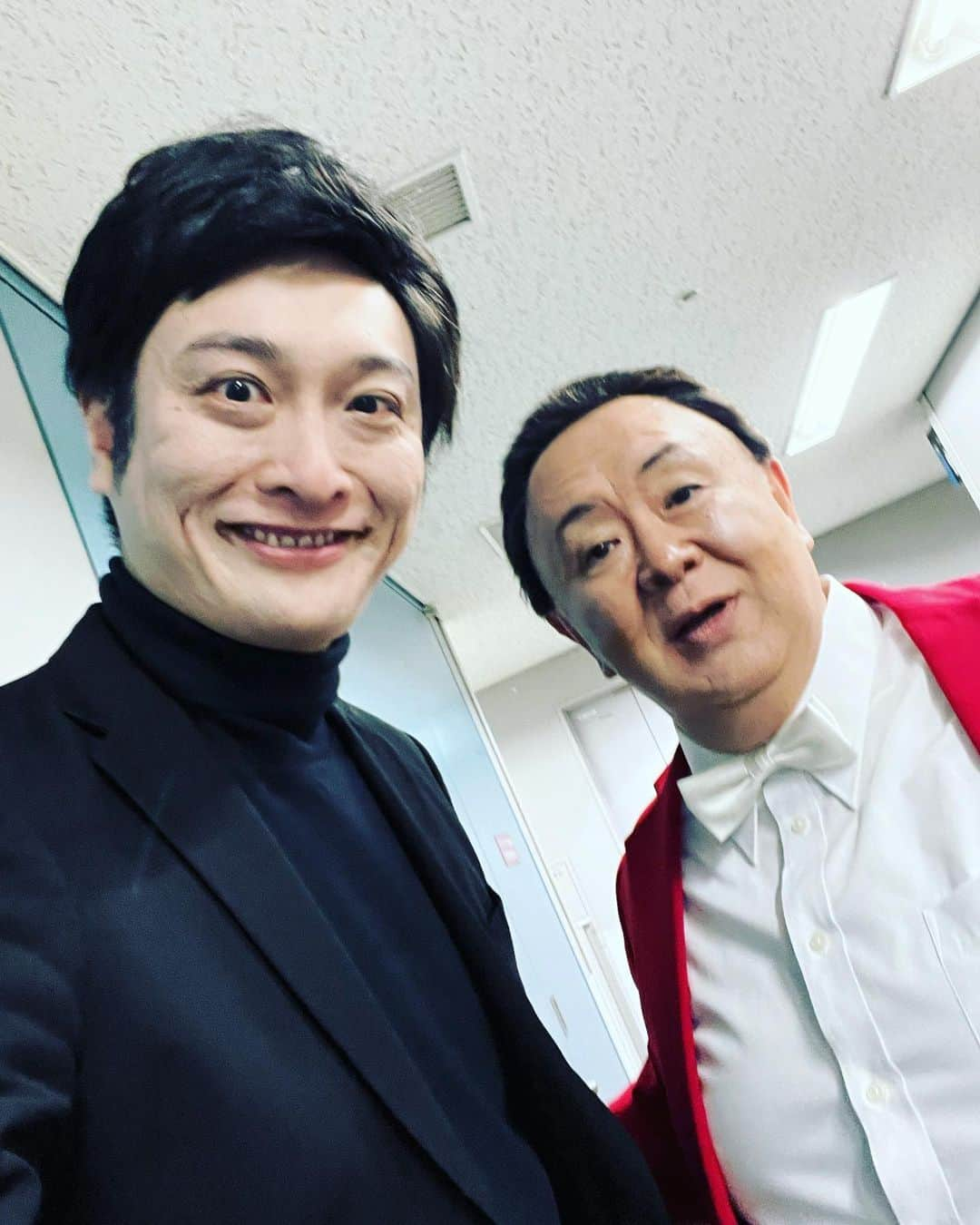 JP（ものまねタレント）さんのインスタグラム写真 - (JP（ものまねタレント）Instagram)「水曜日のダウンタウン有難う御座いました清塚信也さんのモノマネでした🎹大感謝🙇‍♂️  仕事のご依頼はインスタのDMでお問合せください。  Twitterアカウント→　#jpmaesaka Twitterアカウントポケモン→#jp_pkmn YouTubeチャンネル→#モノマネモンスターJP TikTok→#monomamejp #清塚信也  #水曜日のダウンタウン #まだ誰もやってないモノマネ王座決定戦  #🎹 #🎵 #ものまね代行世代 #ワイドナショー #JPさん #松本人志 #浜田雅功 #ダウンタウン #ものまね芸人 #松本人志ものまね #研音 #川島明ものまね #ラヴィット #滋賀芸人 #農業高校出身 #すべらない話 #IPPONグランプリ #ダウンタウンDX #酒のツマミになる話 #おはスタポケモン部 #ポケモン #しゃべくり007」6月8日 9時05分 - metamonjp