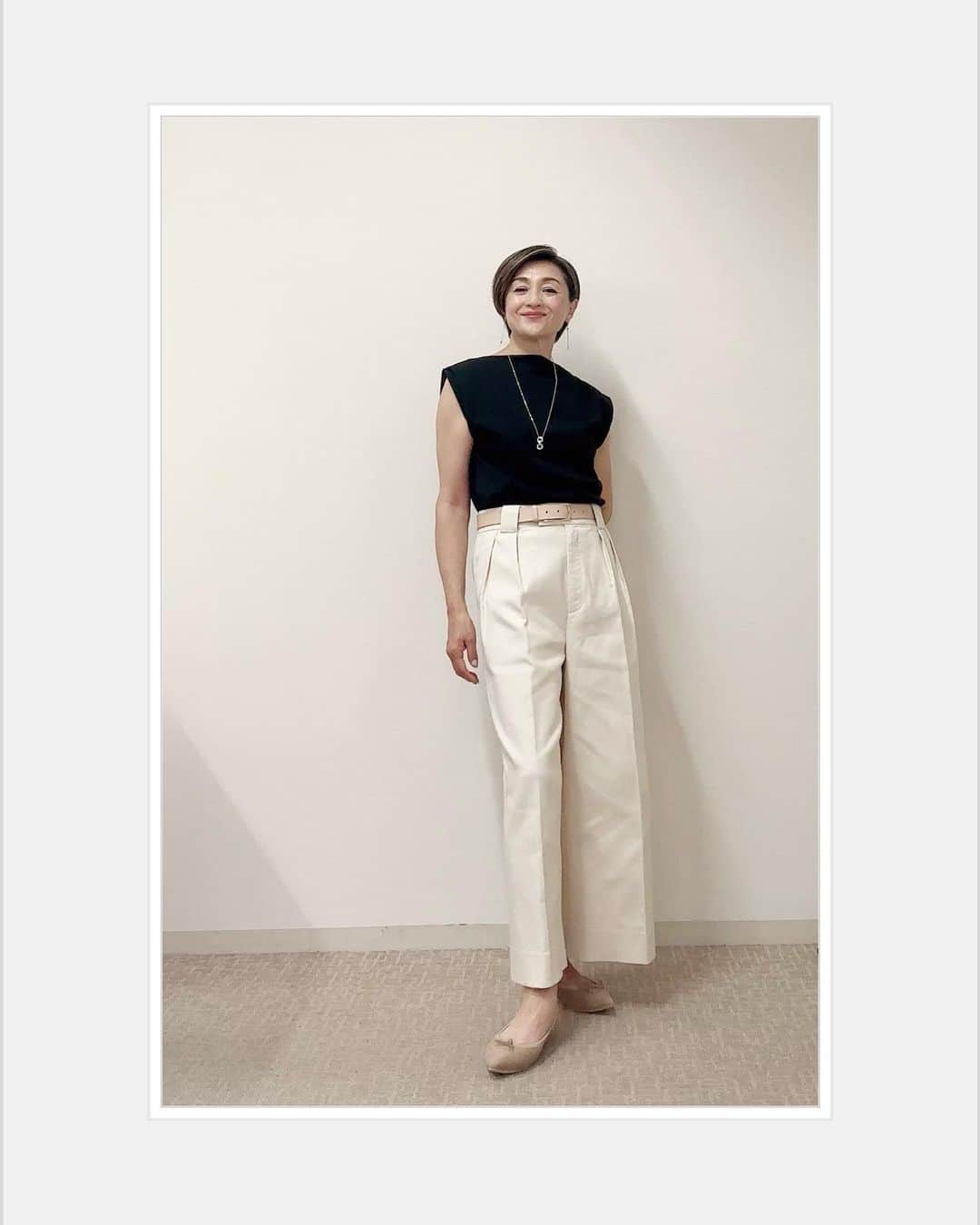 香坂みゆきさんのインスタグラム写真 - (香坂みゆきInstagram)「今日のお衣装 モノトーンコーデ  #衣装  #白黒  #モノトーンコーデ  #❤️ @bananarepublic_jp」6月8日 9時12分 - miyuky__way