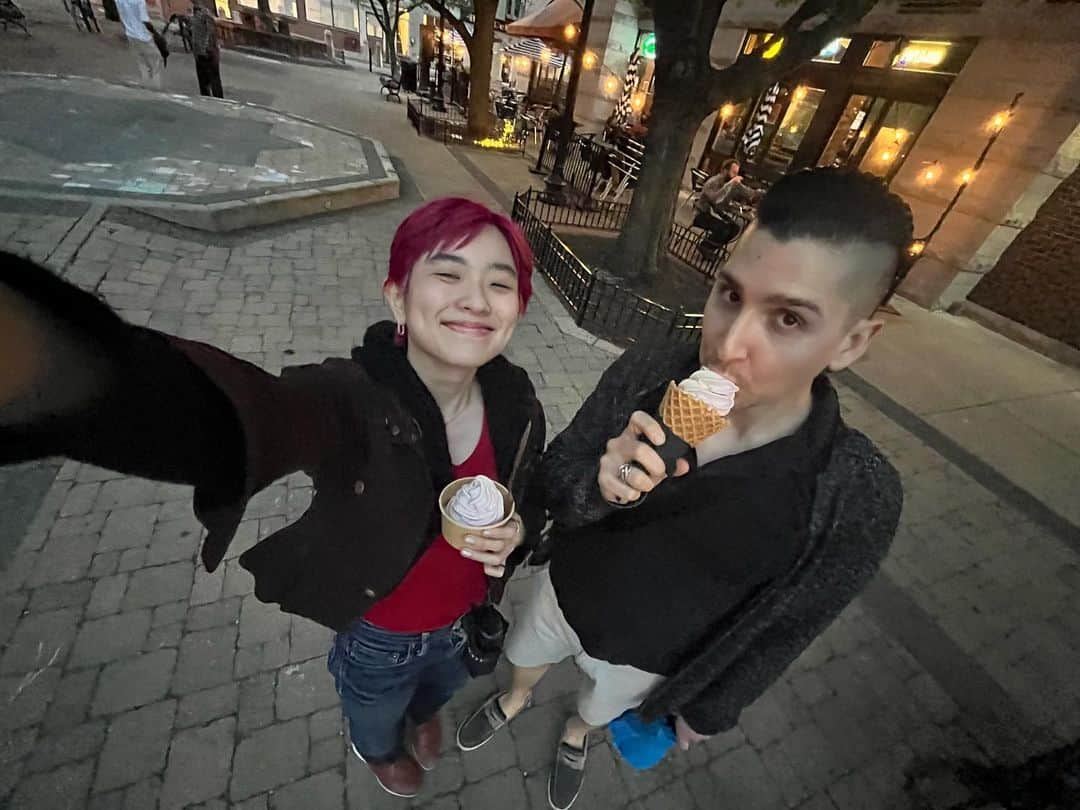 HARUHIのインスタグラム：「5 years ♥️ いつも色々ありがとう @maxthommusic」