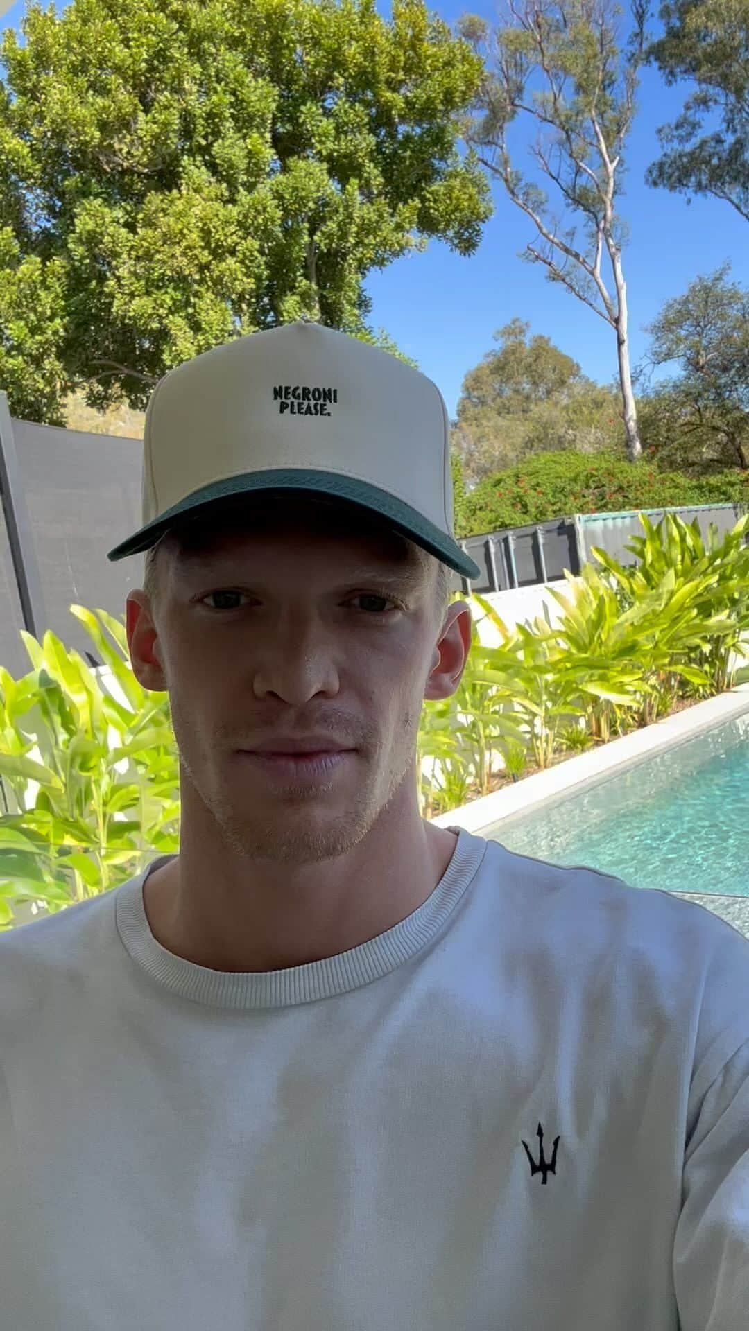 コーディー・シンプソンのインスタグラム：「It’s World Oceans Day and my team & I keep the ocean in mind at @princeneptune. To celebrate, get all of our sustainable garments 30% off for 24 hours at princeneptune.com.au.」