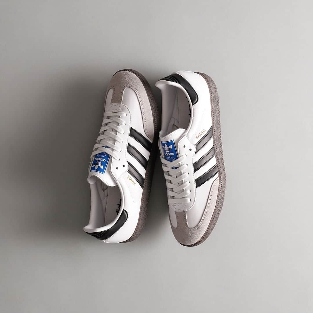 のインスタグラム：「・ 【6/9（FRI）Release】  ADIDAS B75806  SAMBA OG  WHT/BLK/GRNT ￥15,400（税込）  ＊お一人様1点までとさせて頂きます。 ＊お電話や店頭でのお取り置きなどは承れませんので予めご了承ください。 ＊店舗によって取り扱いサイズが異なる場合が御座います。 ＊配送遅延等が発生した際は、店舗によって発売日が変更となる可能性もございます。 ＊当日の状況に応じて店頭抽選を行うなどの販売方法が変更となる可能性もございます。店頭スタッフの指示に従っていただく様お願い致します。  #abcgs #abcmart #abcマート #adidas #アディダス #samba #sambaog #サンバ」