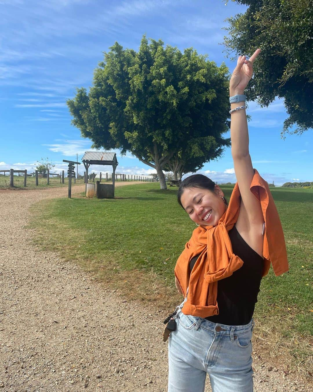 山田愛さんのインスタグラム写真 - (山田愛Instagram)「The farm life🌴 We saw mini piggies as well  #byronbay ☺️☀️ #🇦🇺」6月8日 12時43分 - aiyamada_