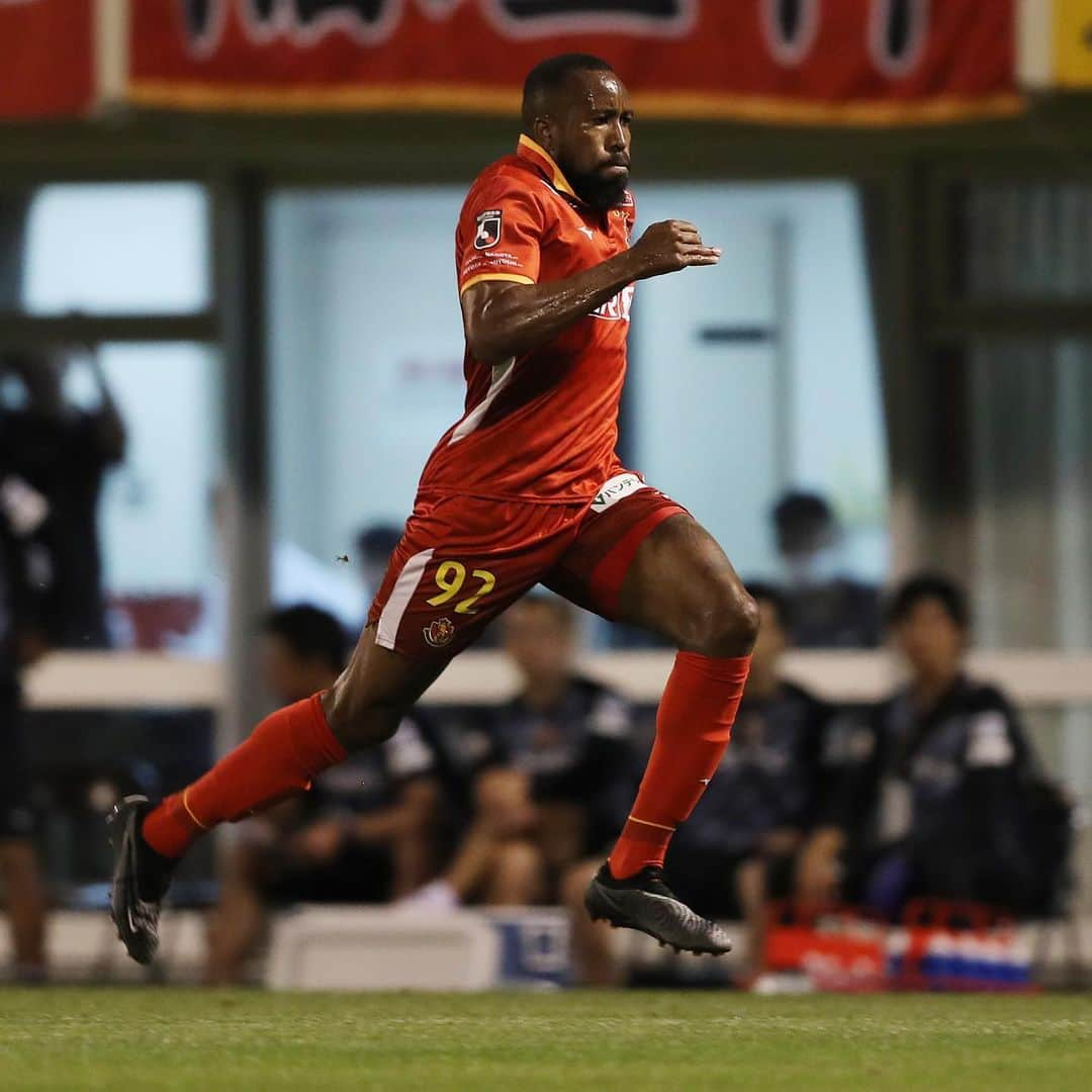 名古屋グランパスさんのインスタグラム写真 - (名古屋グランパスInstagram)「天皇杯JFA 第103回 全日本サッカー選手権大会 2回戦vsヴィアティン三重🔥  #藤井陽也 #貴田遼河 #長澤和輝 #石田凌太郎 #レオナルド #稲垣祥 #和泉竜司 #野上結貴 #森下龍矢 #甲田英將  #つむぐ #名古屋グランパス #grampus」6月8日 12時50分 - nagoyagrampus