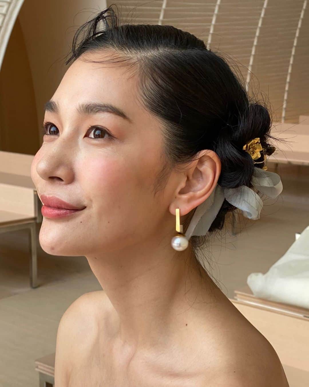 のインスタグラム：「#styling #weddingdress  #dressstyling #hairmake #bridalmakeup」
